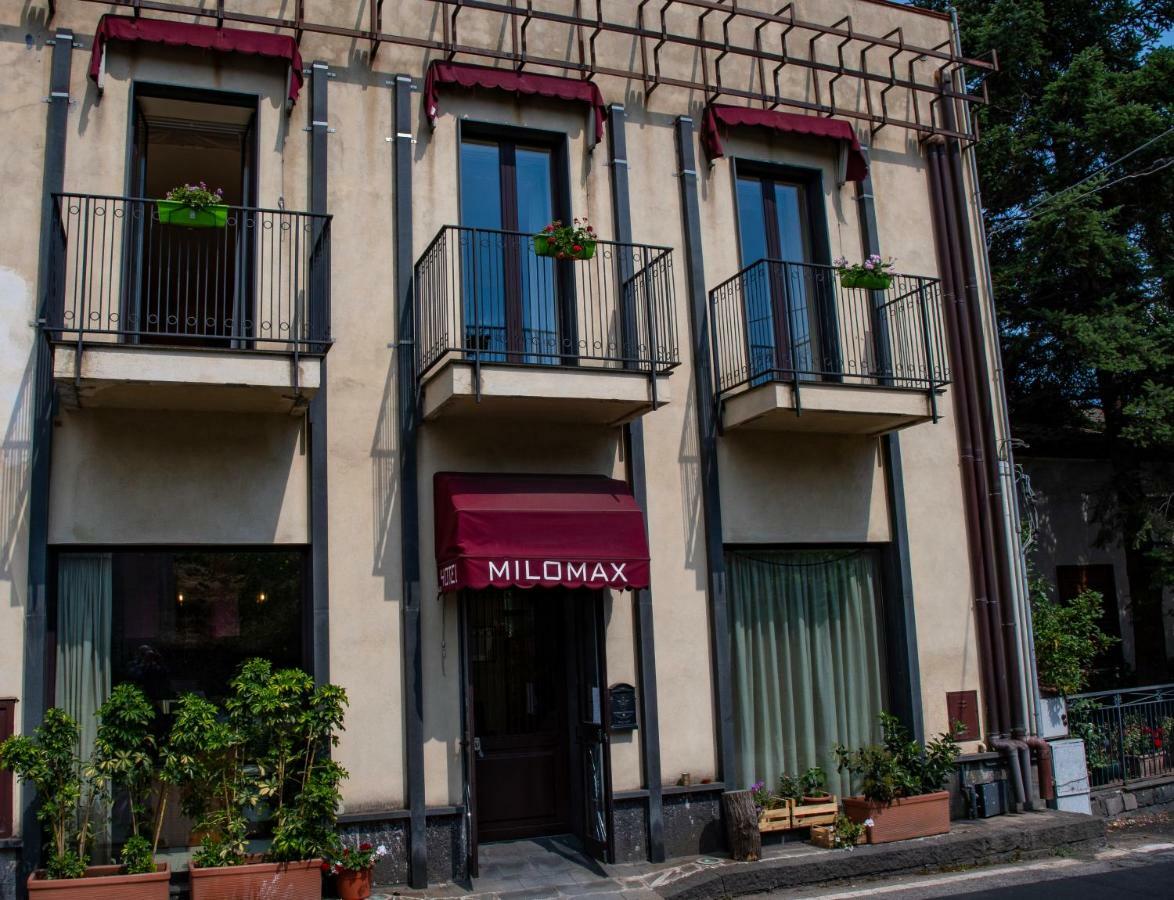 Hotel Milomax 外观 照片